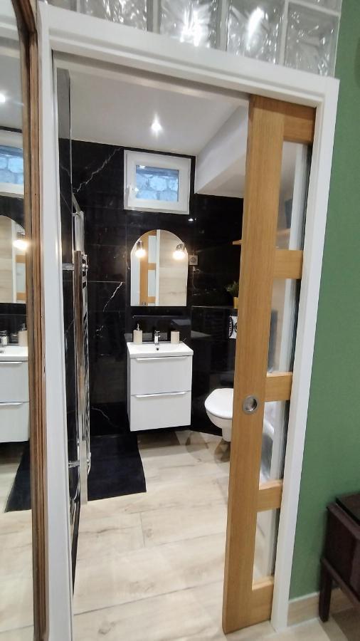Studio De Charme Climatise Gare Riquier Apartamento Nice Exterior foto
